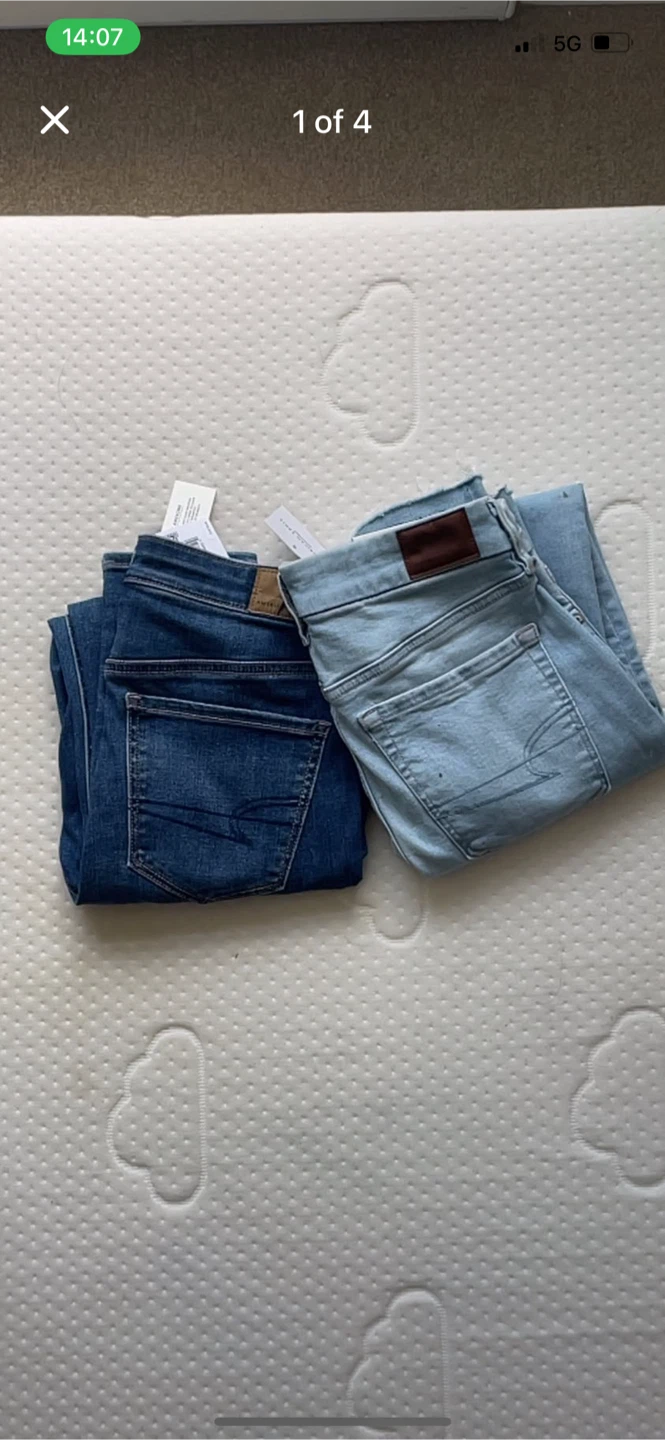 American Eagle High-Rise Jegging Jeans