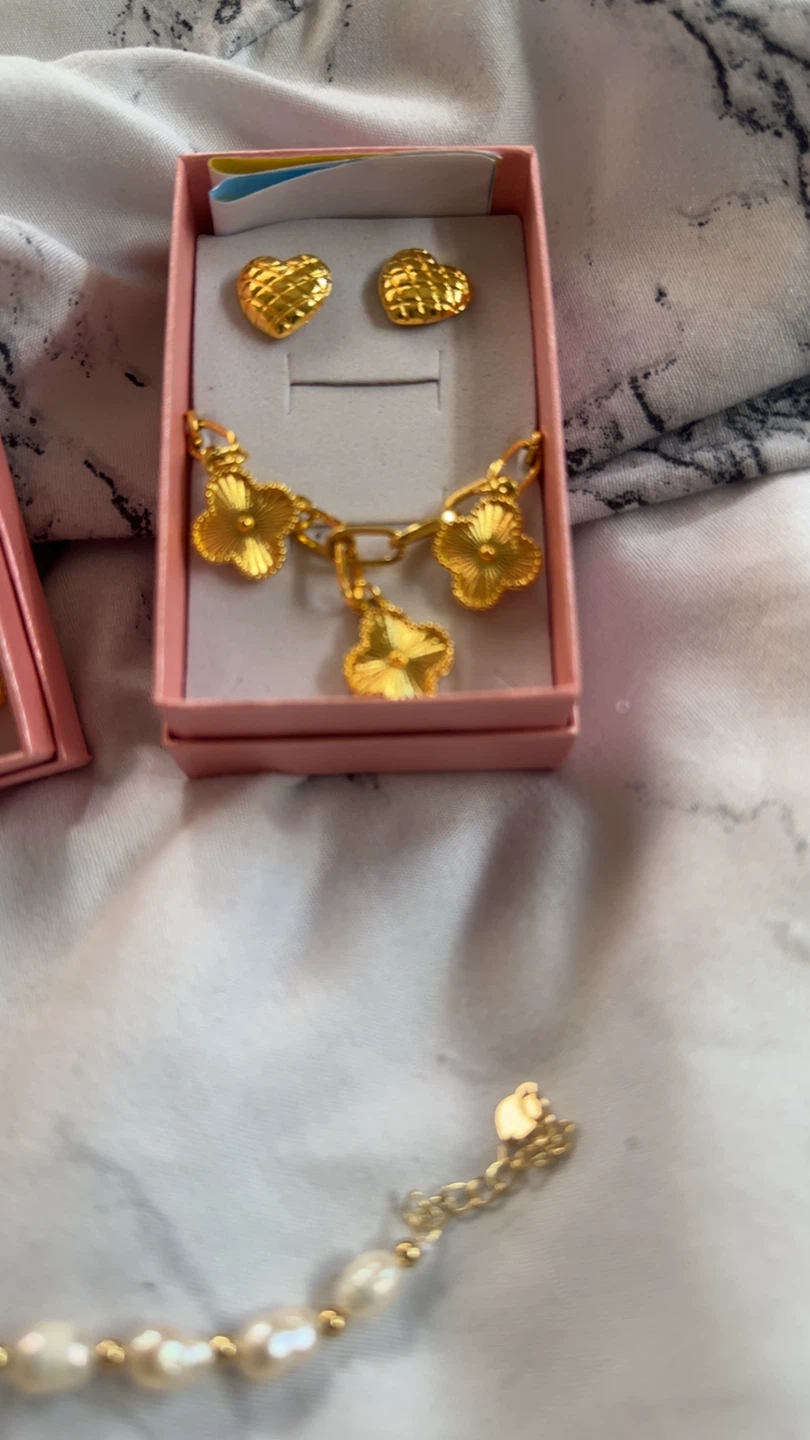 Gold Clover Charm Bracelet & Earrings Set