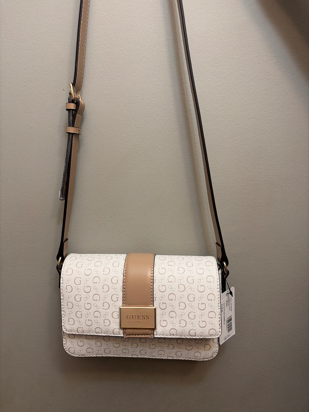 GUESS White Shoulder Purse