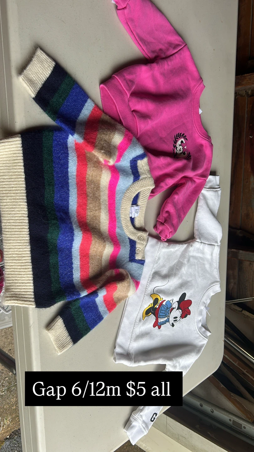 Baby Clothing Bundle - 6/12m - photo 3