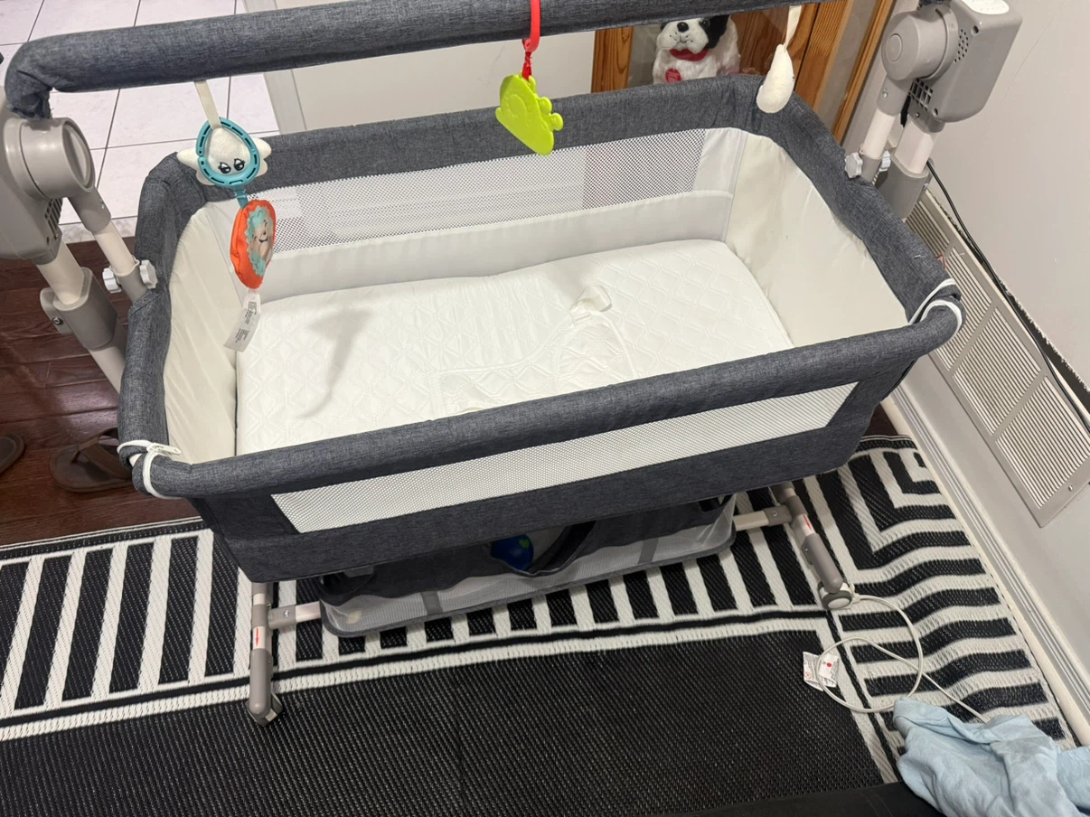 Grey Baby electric Bassinet  imported from Australia