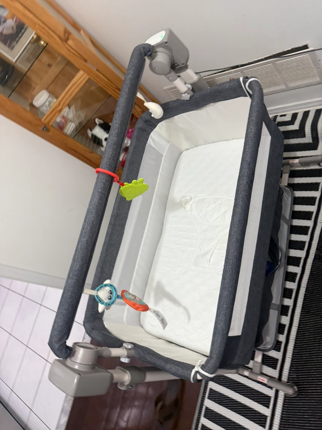 Grey Baby electric Bassinet  imported from Australia - photo 3
