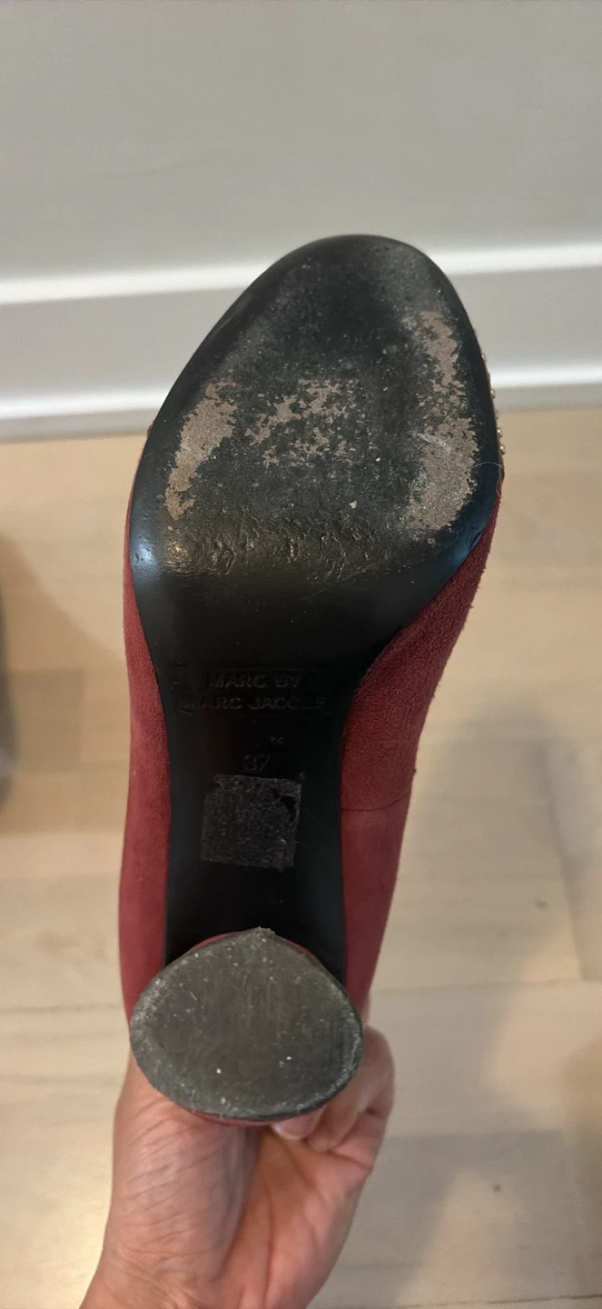 Marc by Marc Jacobs Pumps - Burgundy Suede - photo 3