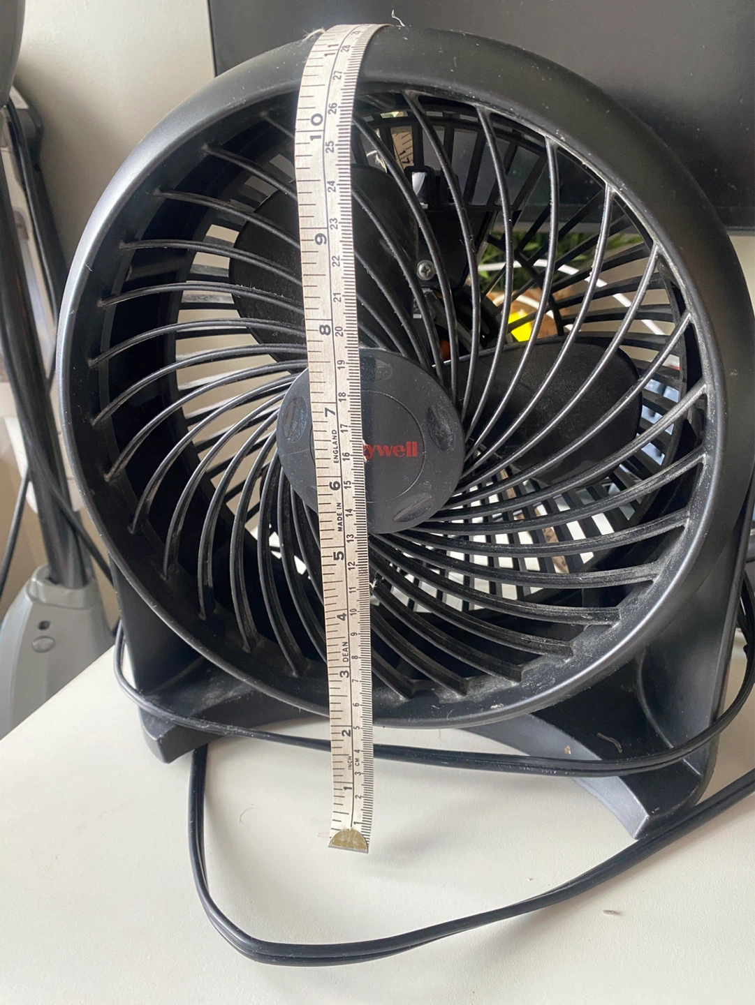 Honeywell Personal Fan - photo 2