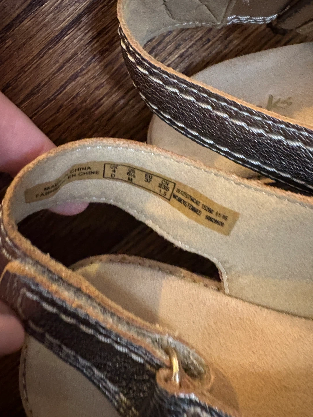 Clarks Gold Metallic Leather Slingback Cork Sandals Size 6.5 - photo 2