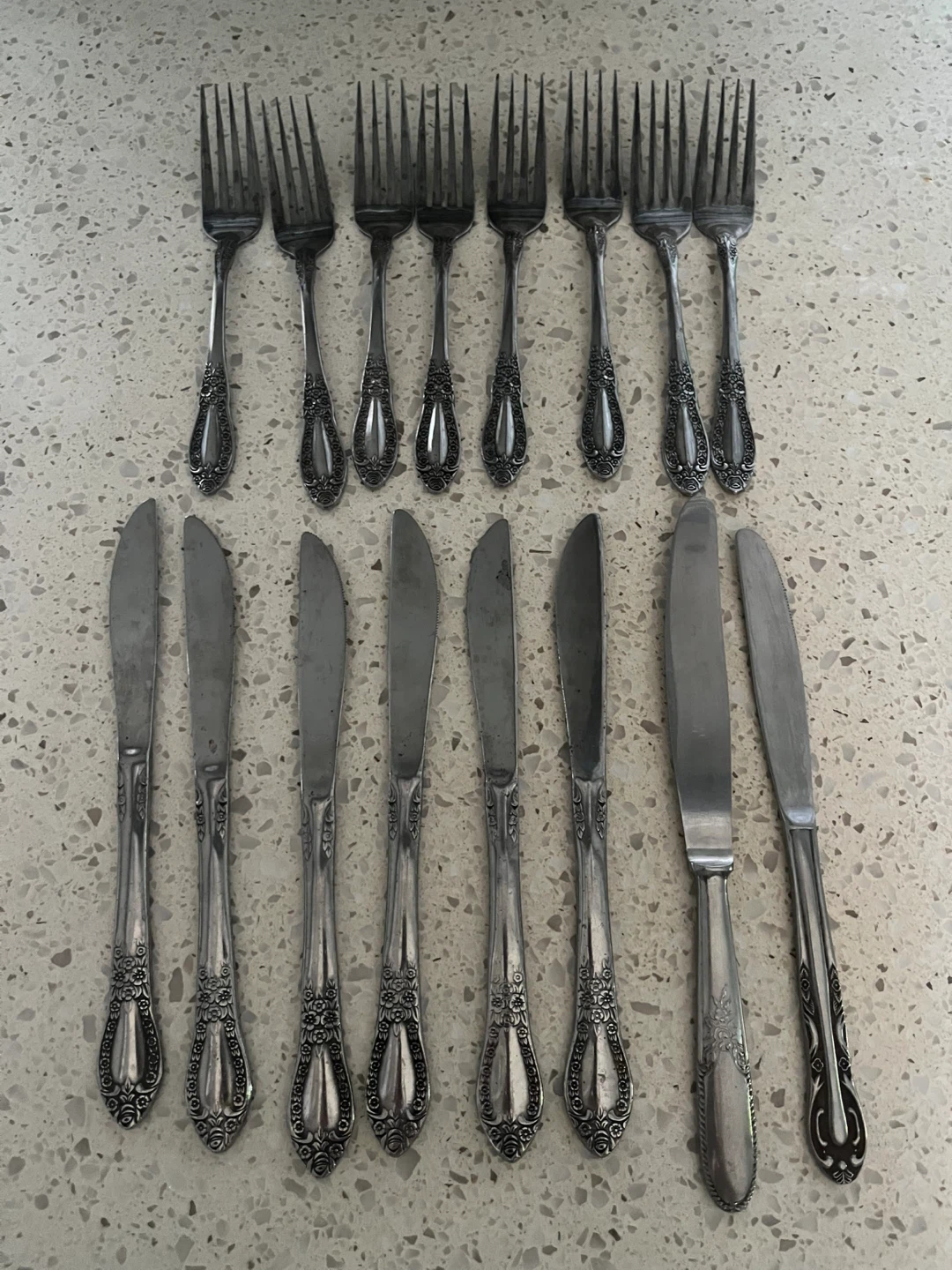 Vintage Silver Plated Cutlery Set of 16 ( 2 don’t match)