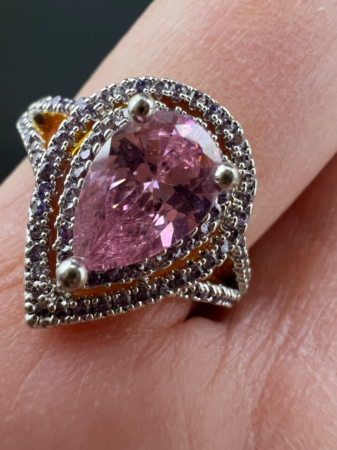 Gorgeous Pink Teardrop Statement Ring - photo 4