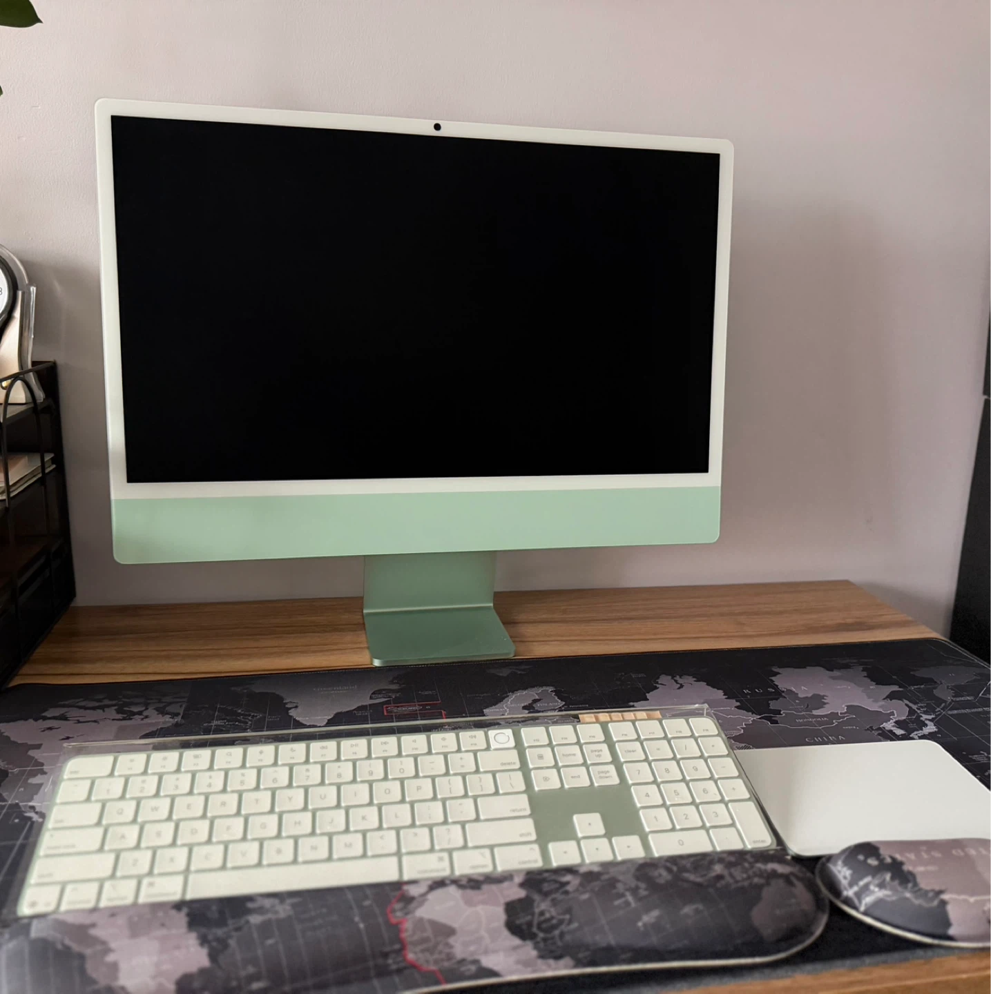 Apple iMac 24-inch M4 Chip Green - photo 2
