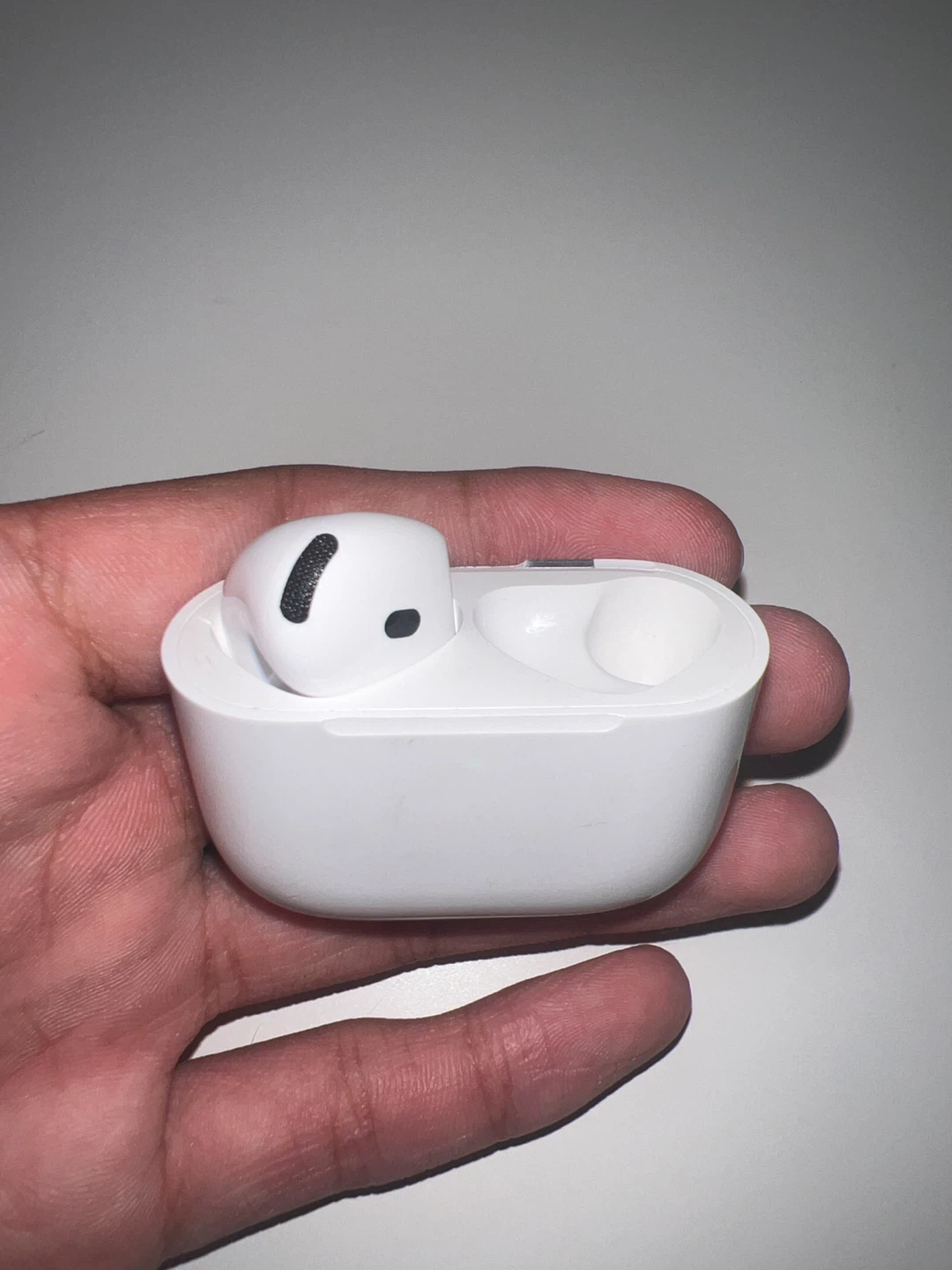 Apple Airpods Gen 4 (ANC)
