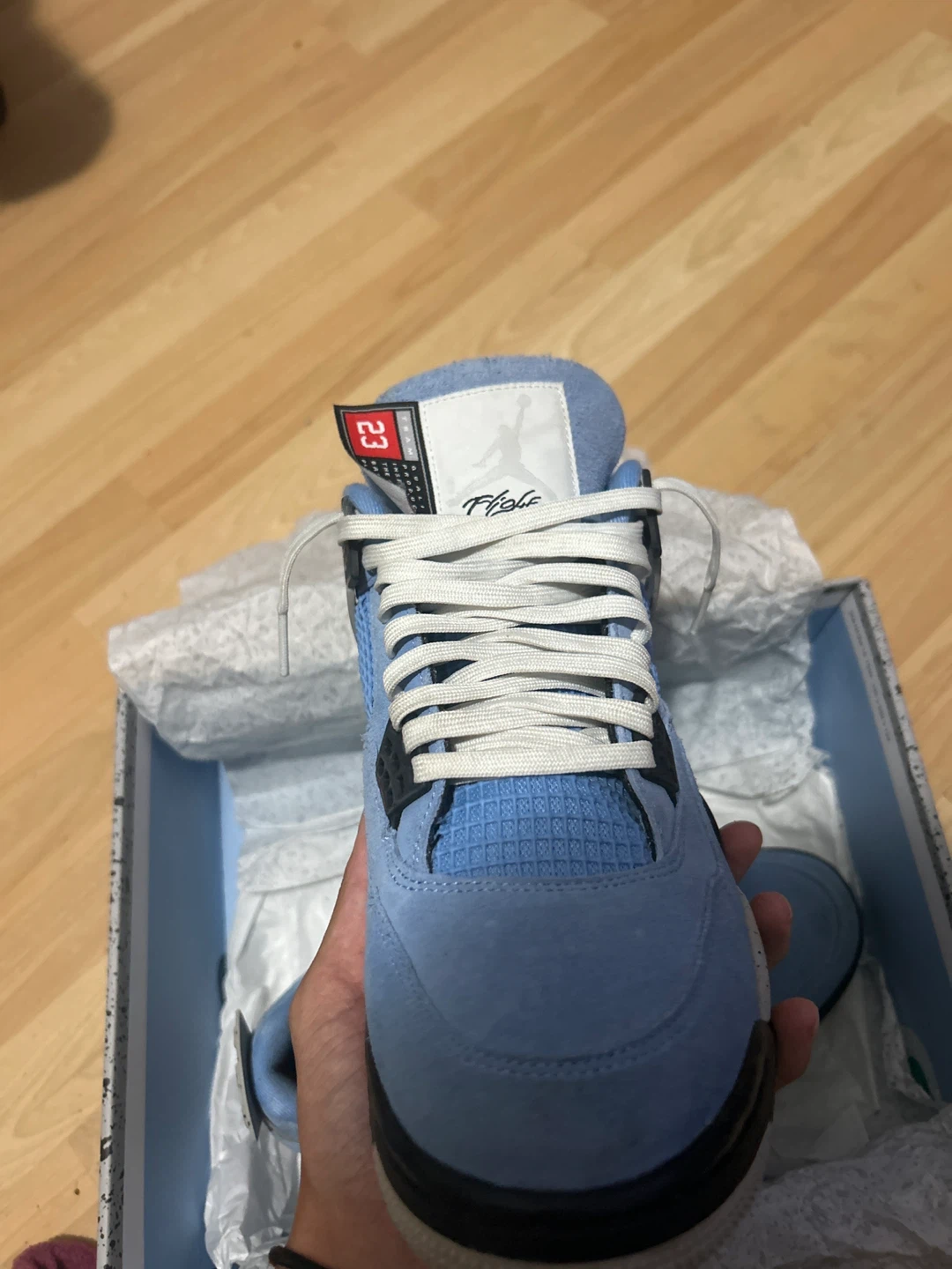 Jordan 4 Retro University Blue