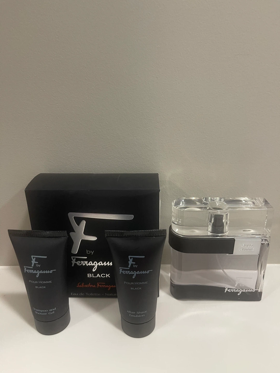 Salvatore Ferragamo F Black Pour Homme Eau de Toilette Gift Set - photo 3