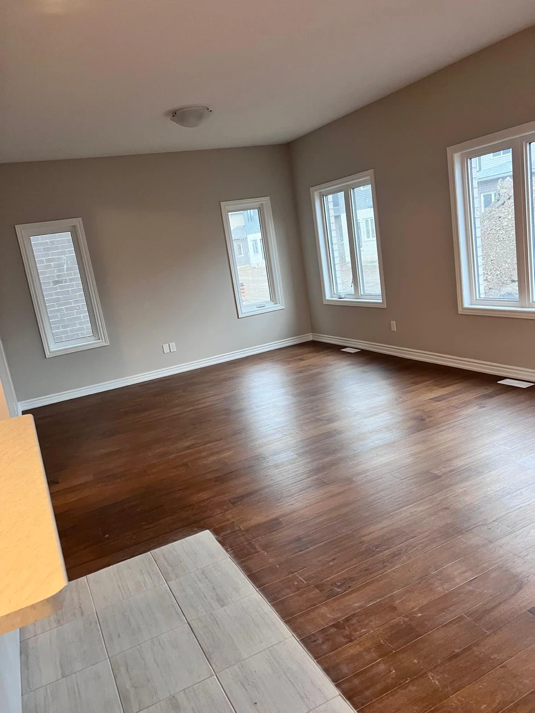 House for rent - photo 3