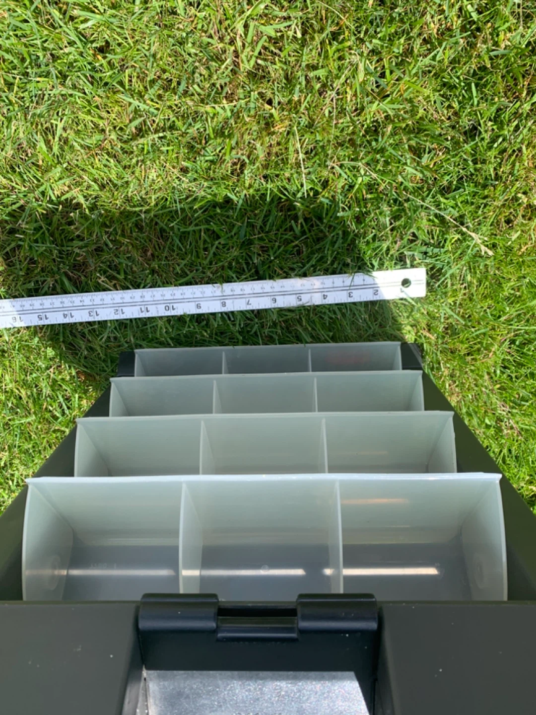 Rubbermaid Portable Organizer Storage Cabinet 12 Compartments - photo 2