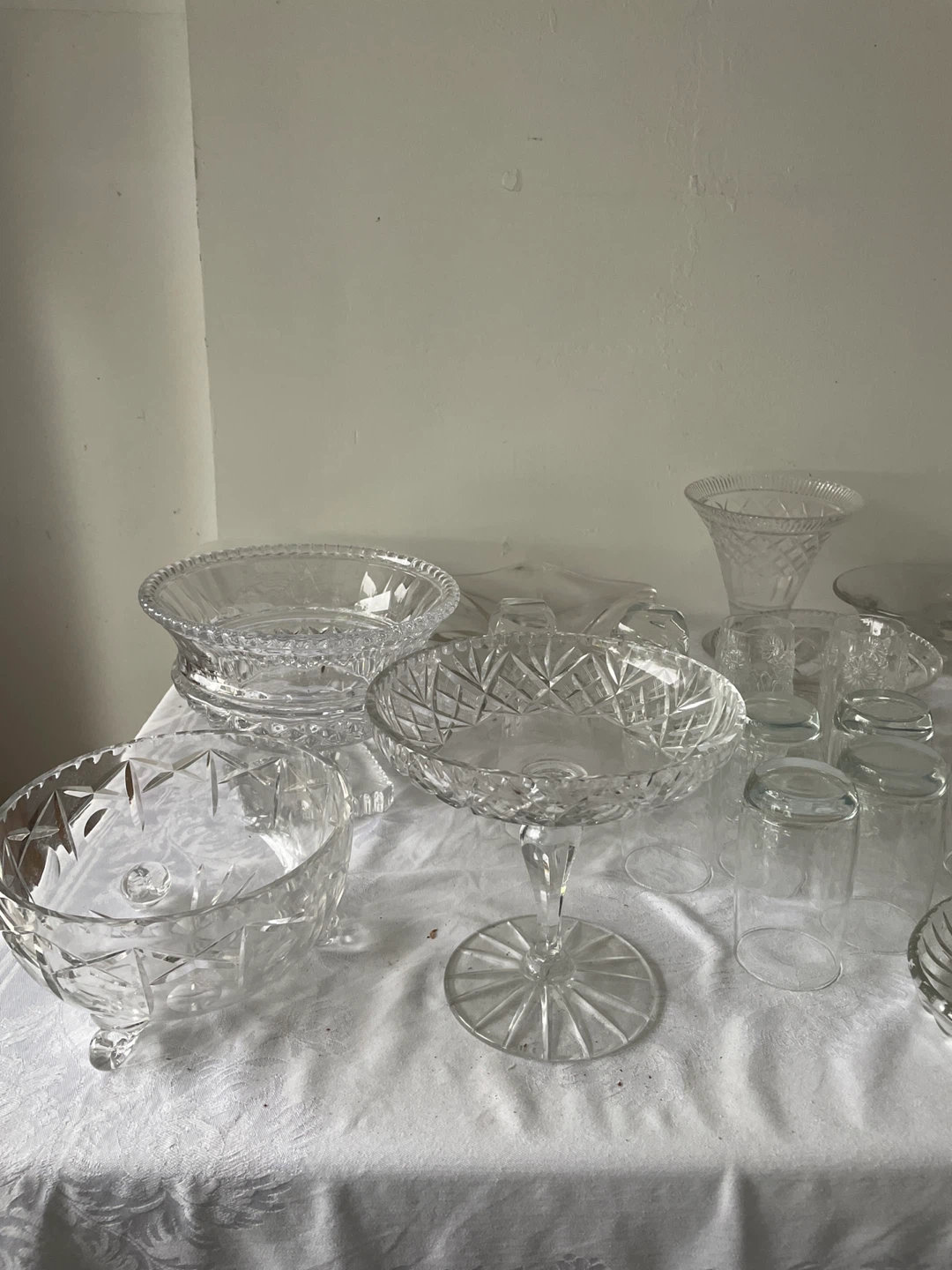 Assorted Crystal and Glassware Set - photo 2
