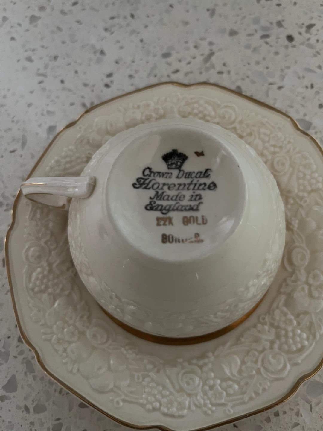 Crown Ducal Florentine tea cup & saucer ($10 each) - photo 3