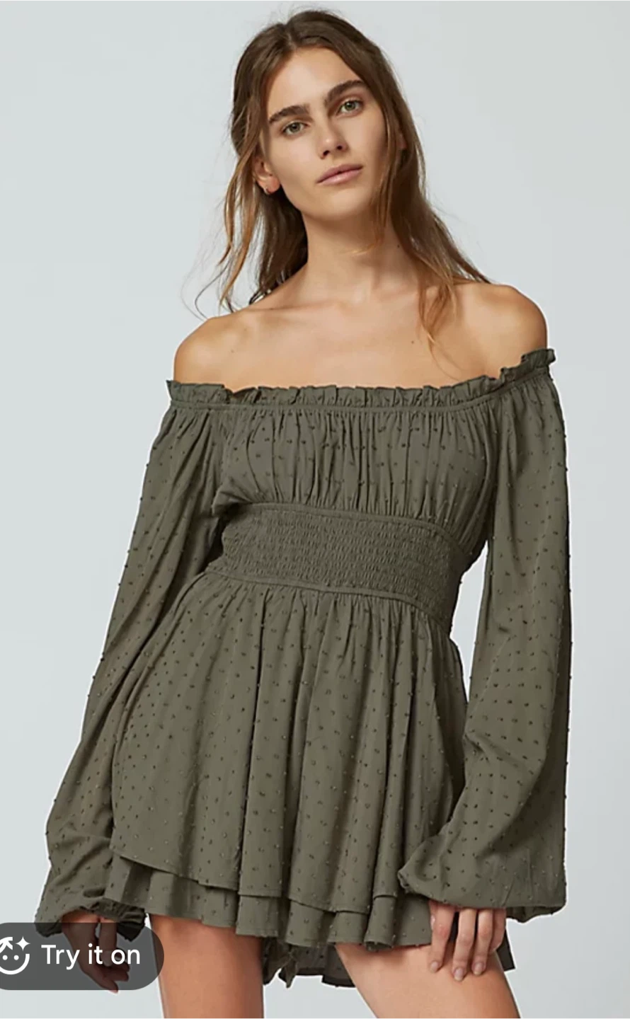 Urban outfitters Off-the-Shoulder Smocked Dress - photo 2