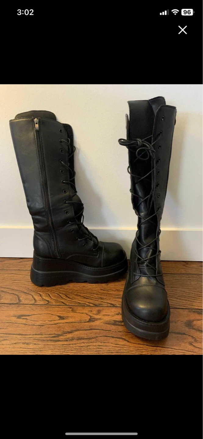 Brand New platform combat boots, lace up and zip, size 8