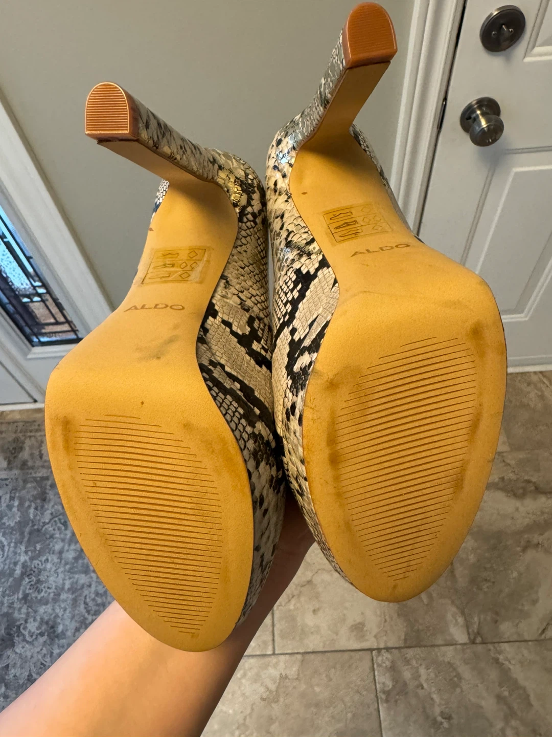 ALDO Snake Print Heels - photo 4