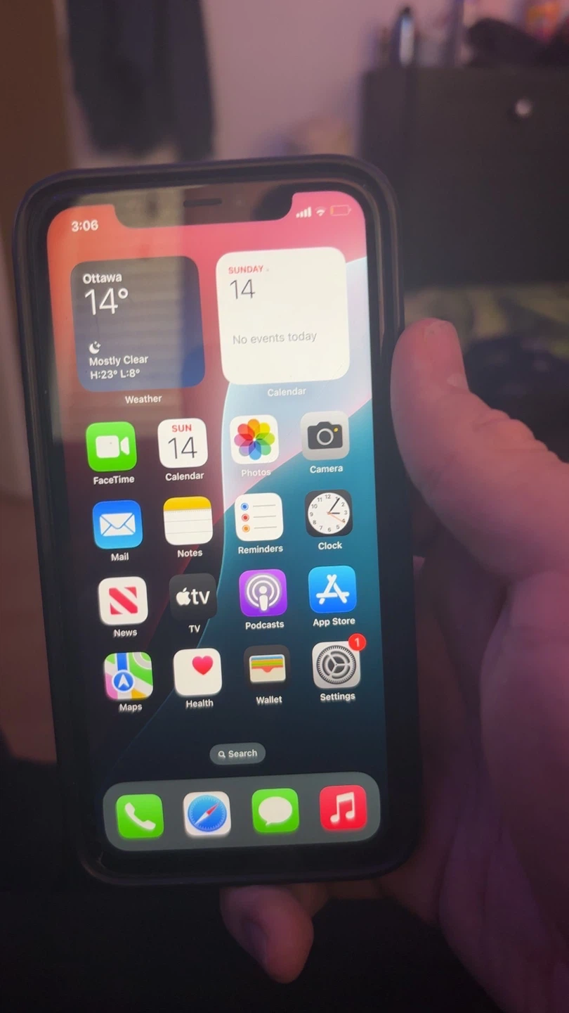 Apple iPhone 11