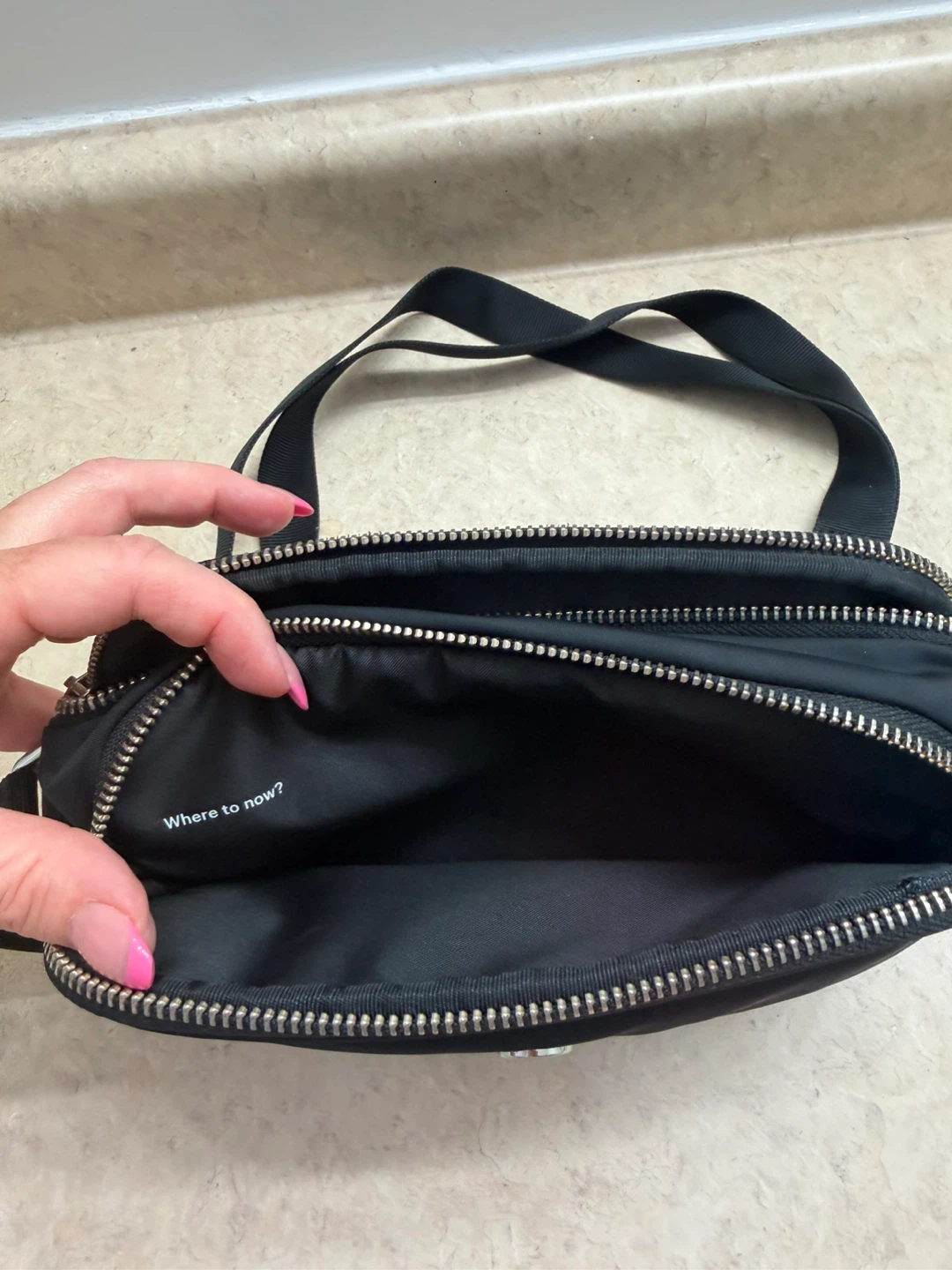 Lululemon Everywhere Crossbody Bag - photo 4