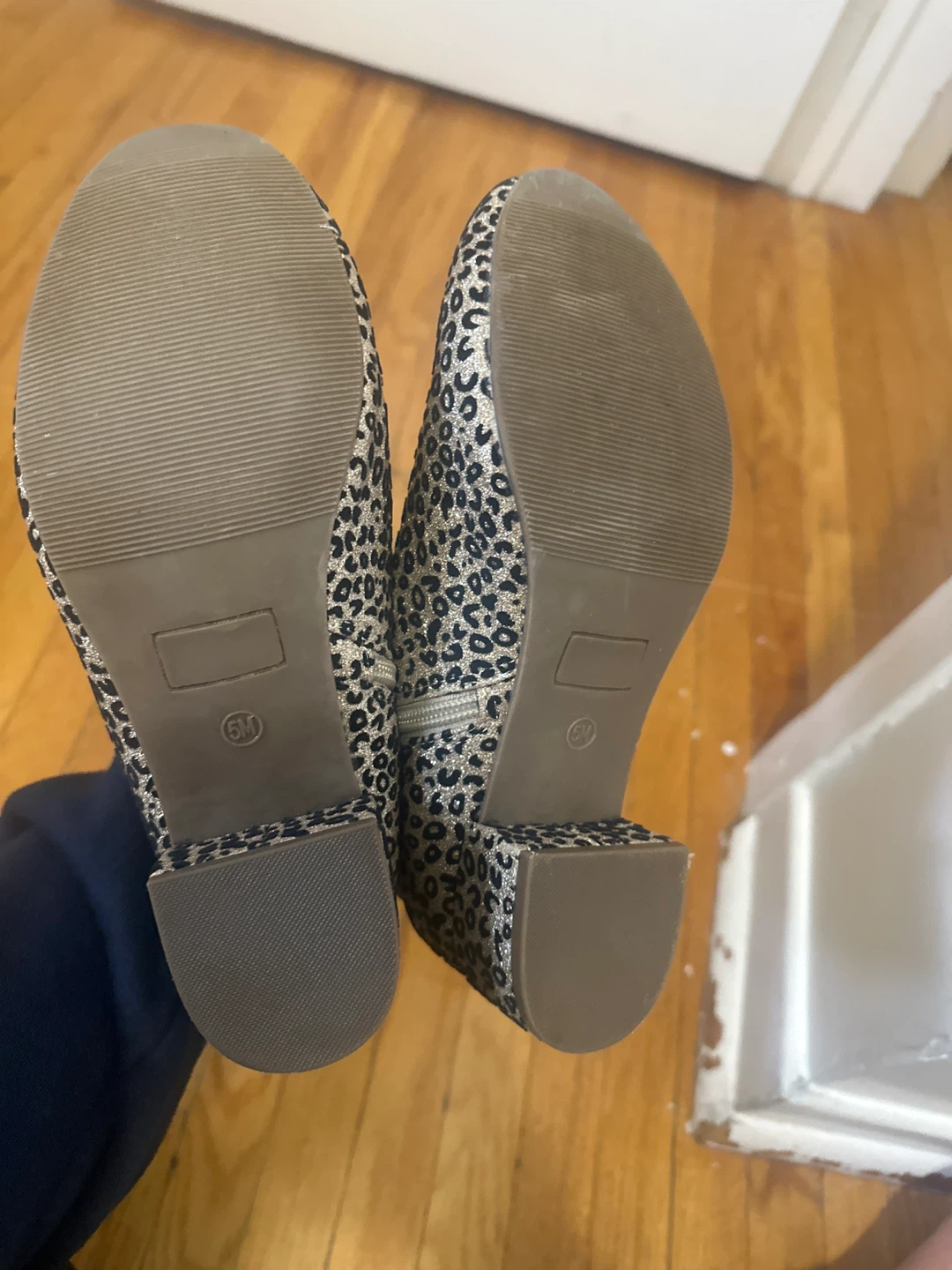 Little Girl's Cheetah Print Ankle Boots Size 5M - photo 2