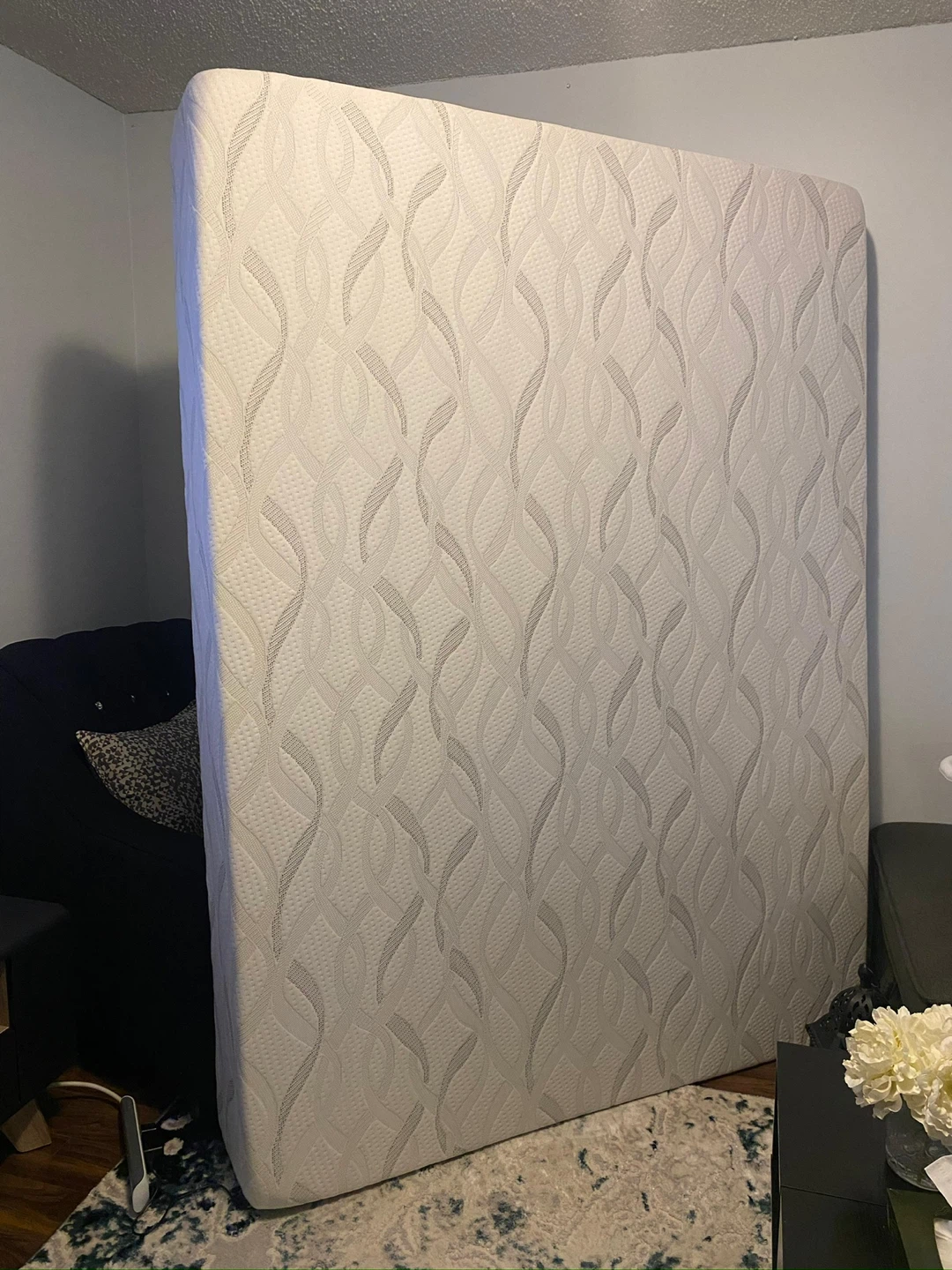 Queen Comfort Tech Serene 10” Firm Mattress – Like New - photo 2