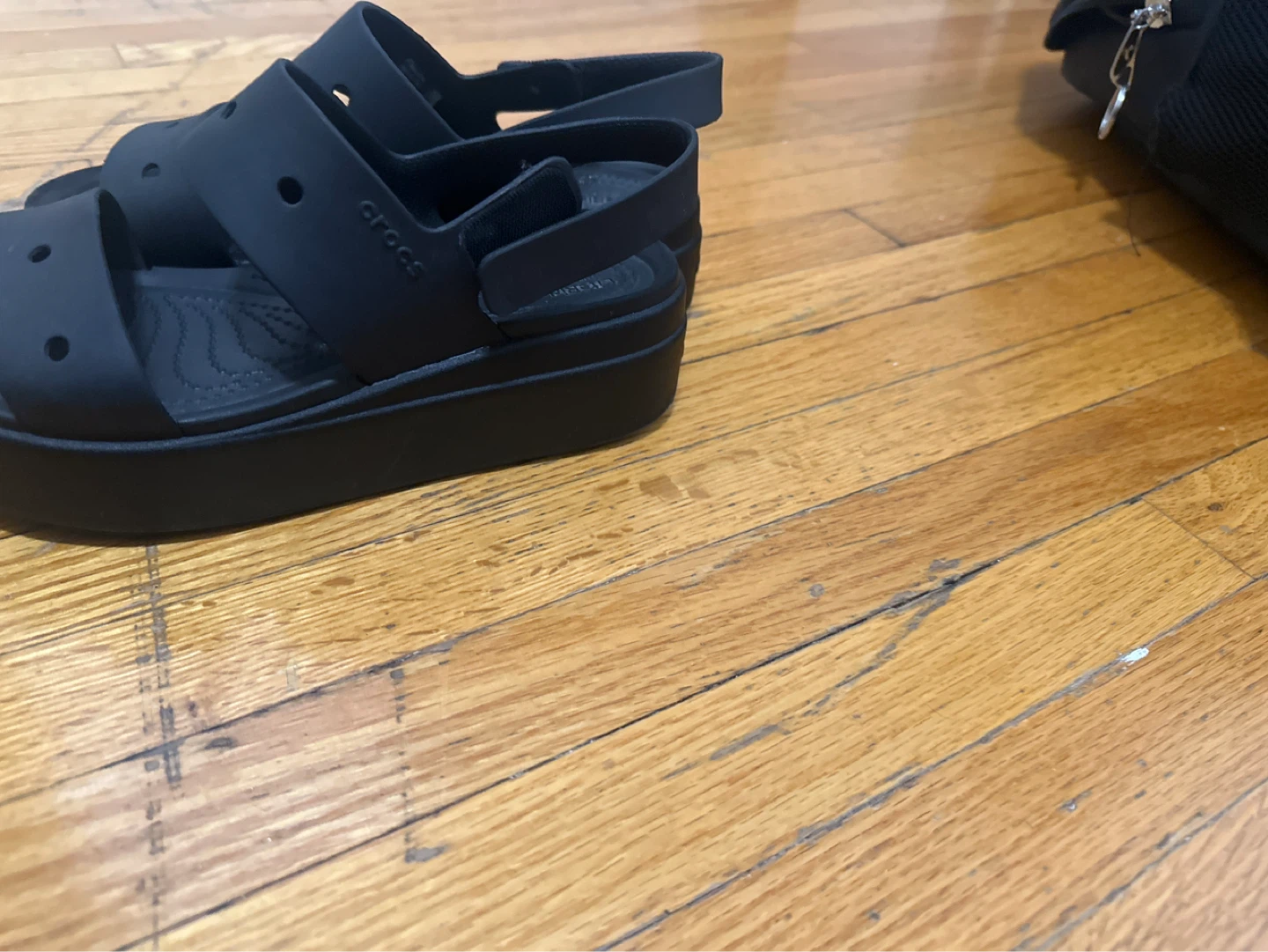 Crocs Black Platform Sandals size 7 - photo 4