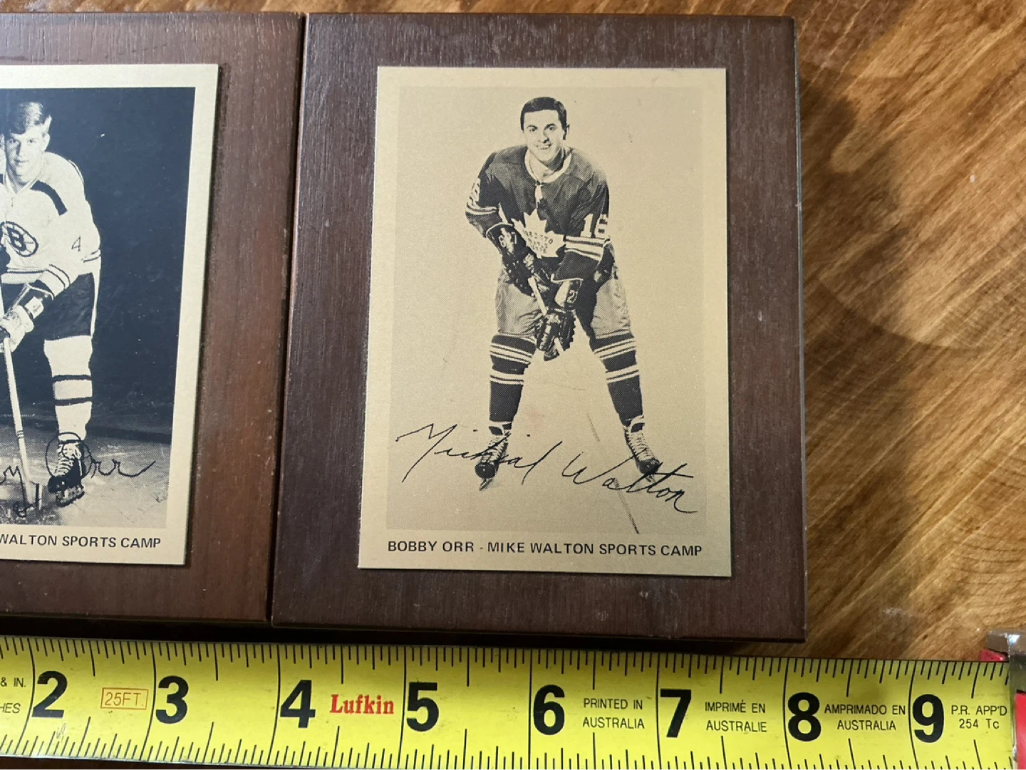 Rare 1969 ORR WALTON Sports Hockey Camp Autographed Plaques - photo 3