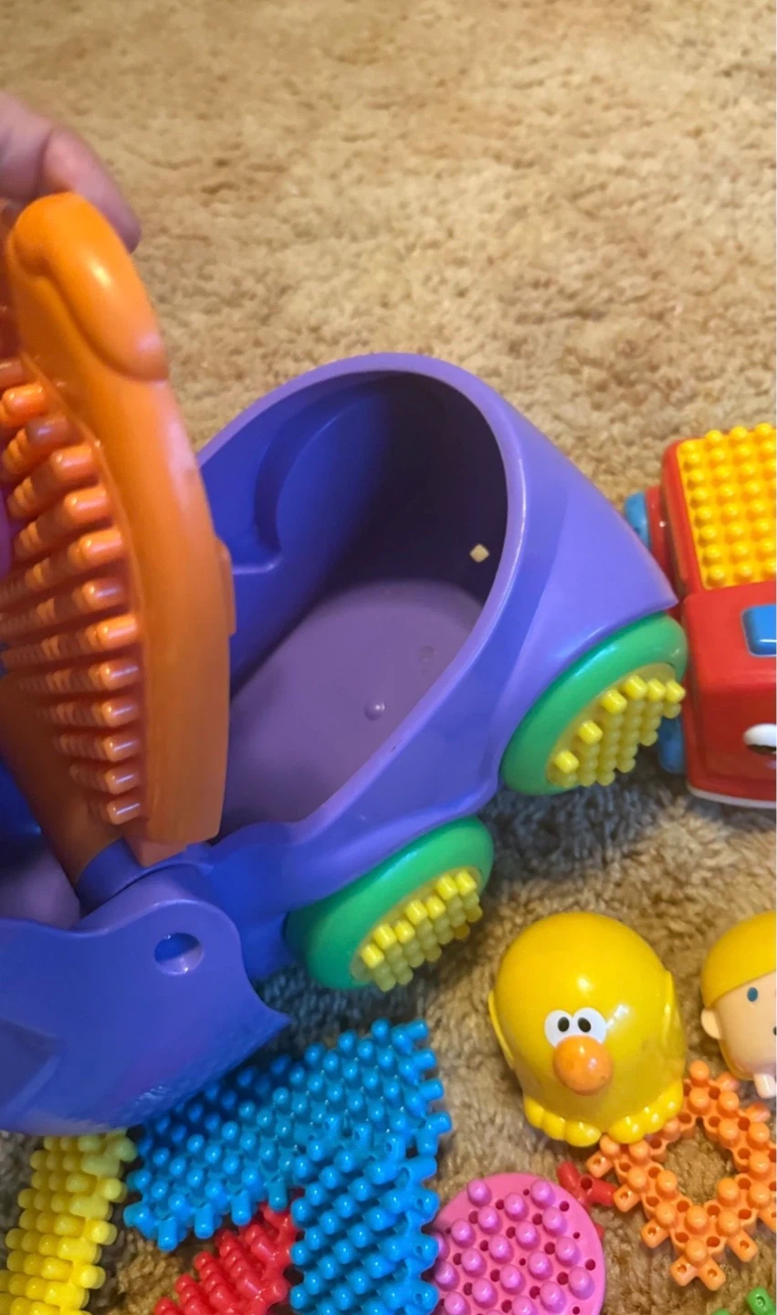 Building Blocks and Toy Cars Set - photo 4