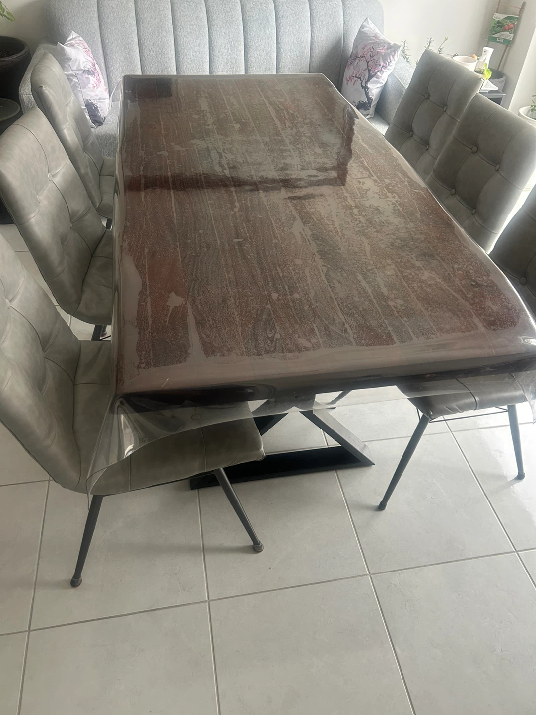 Dining Table with 6 Chairs - photo 2