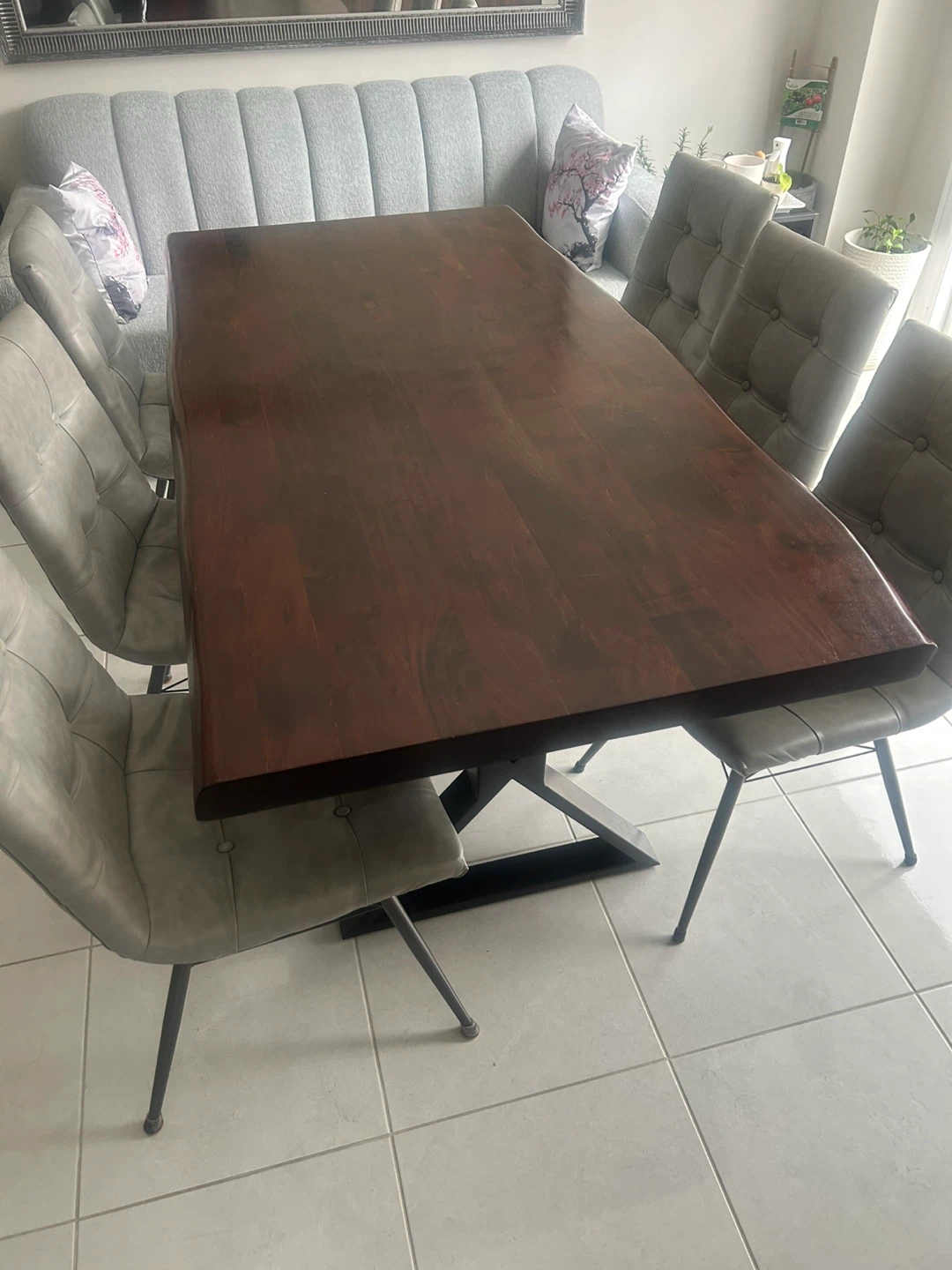 Dining Table with 6 Chairs