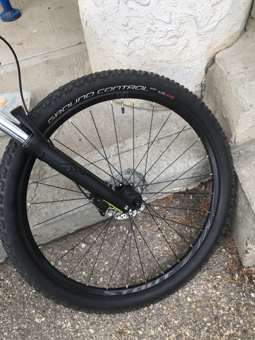 Specialized Mountain Bike - photo 3