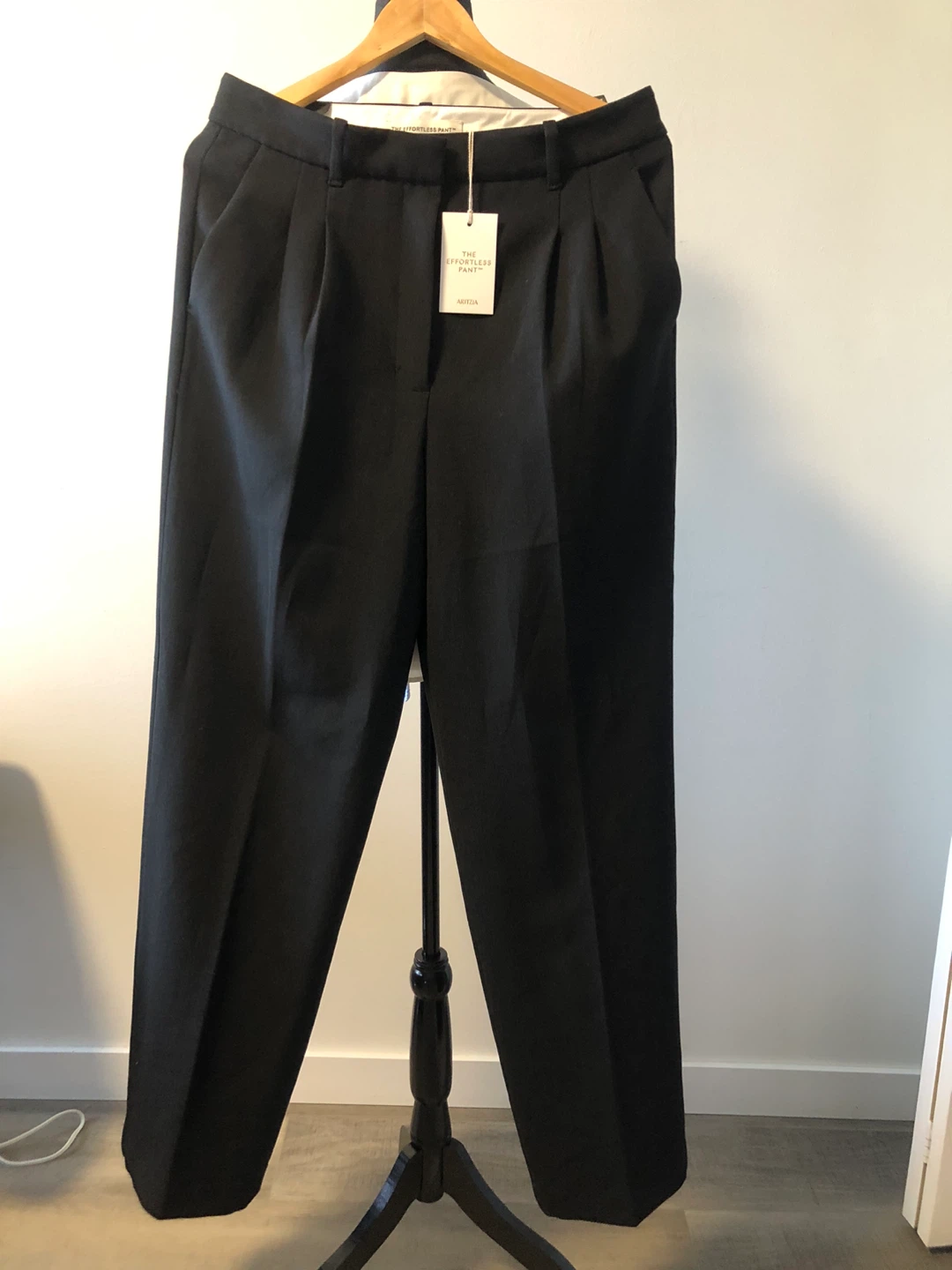 Aritzia The Effortless Pant Black Size 12 Tall - photo 2