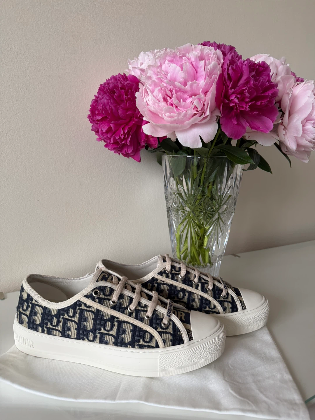 Women sneakers