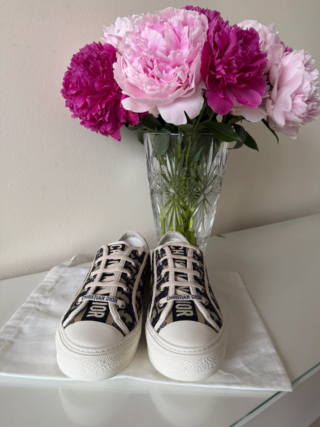 Women sneakers - photo 2