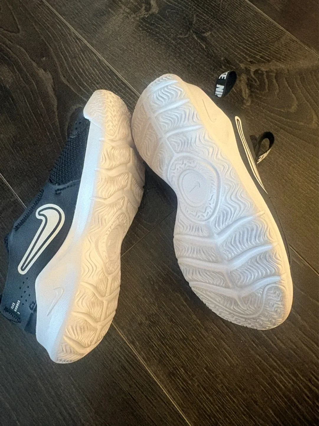 Nike Kids' Shoes - photo 3