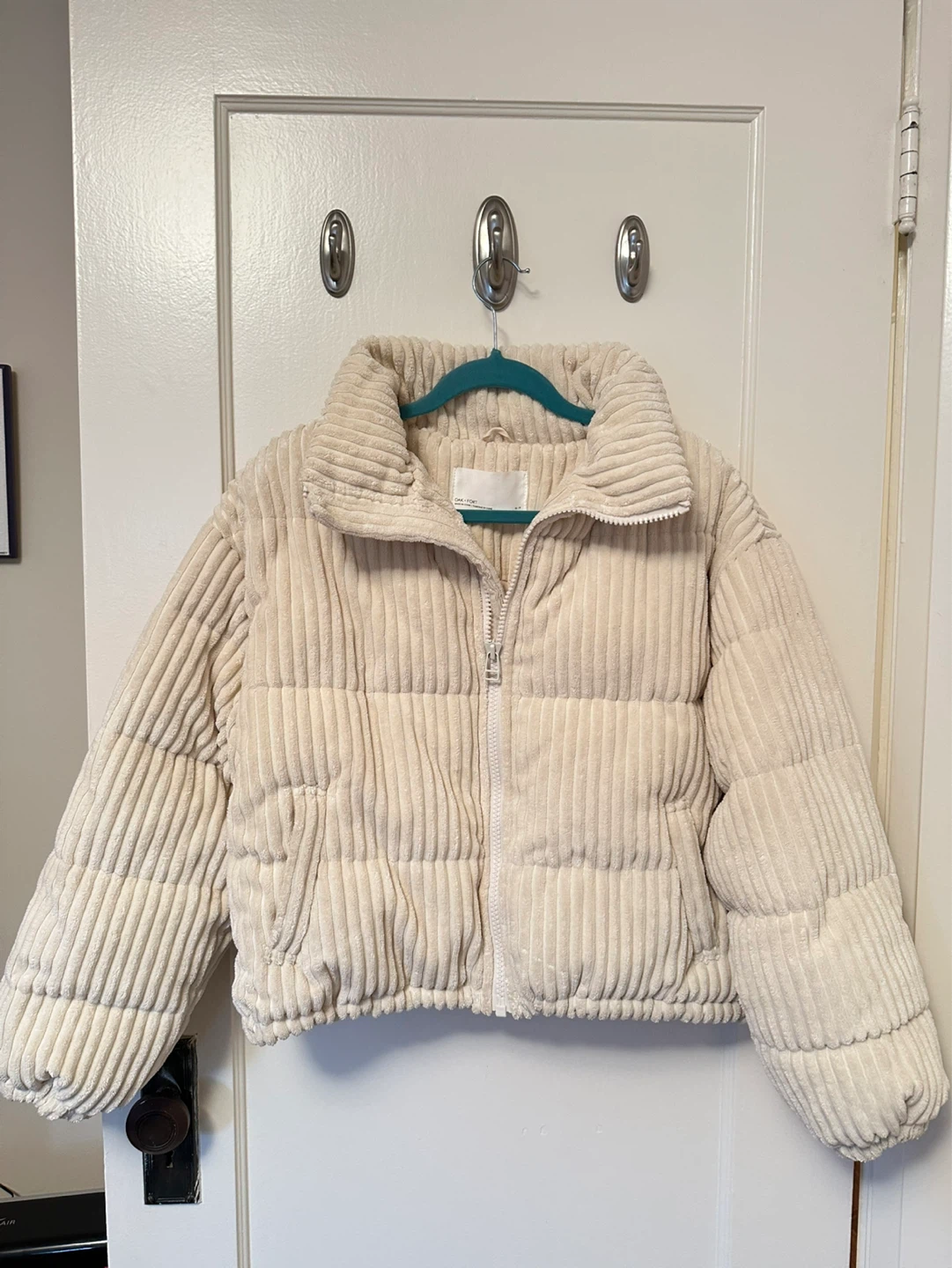 oak + fort white corduroy puffer jacket XS