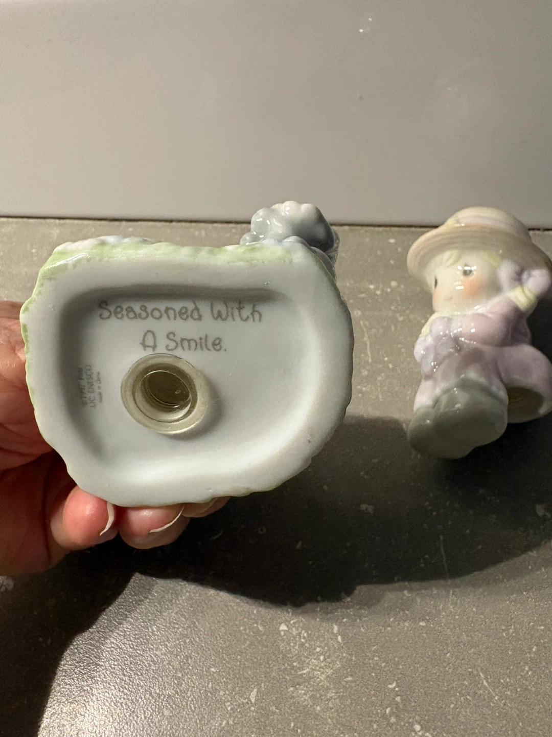 Precious Moments "Seasoned With A Smile" Salt & Pepper Shakers - photo 3