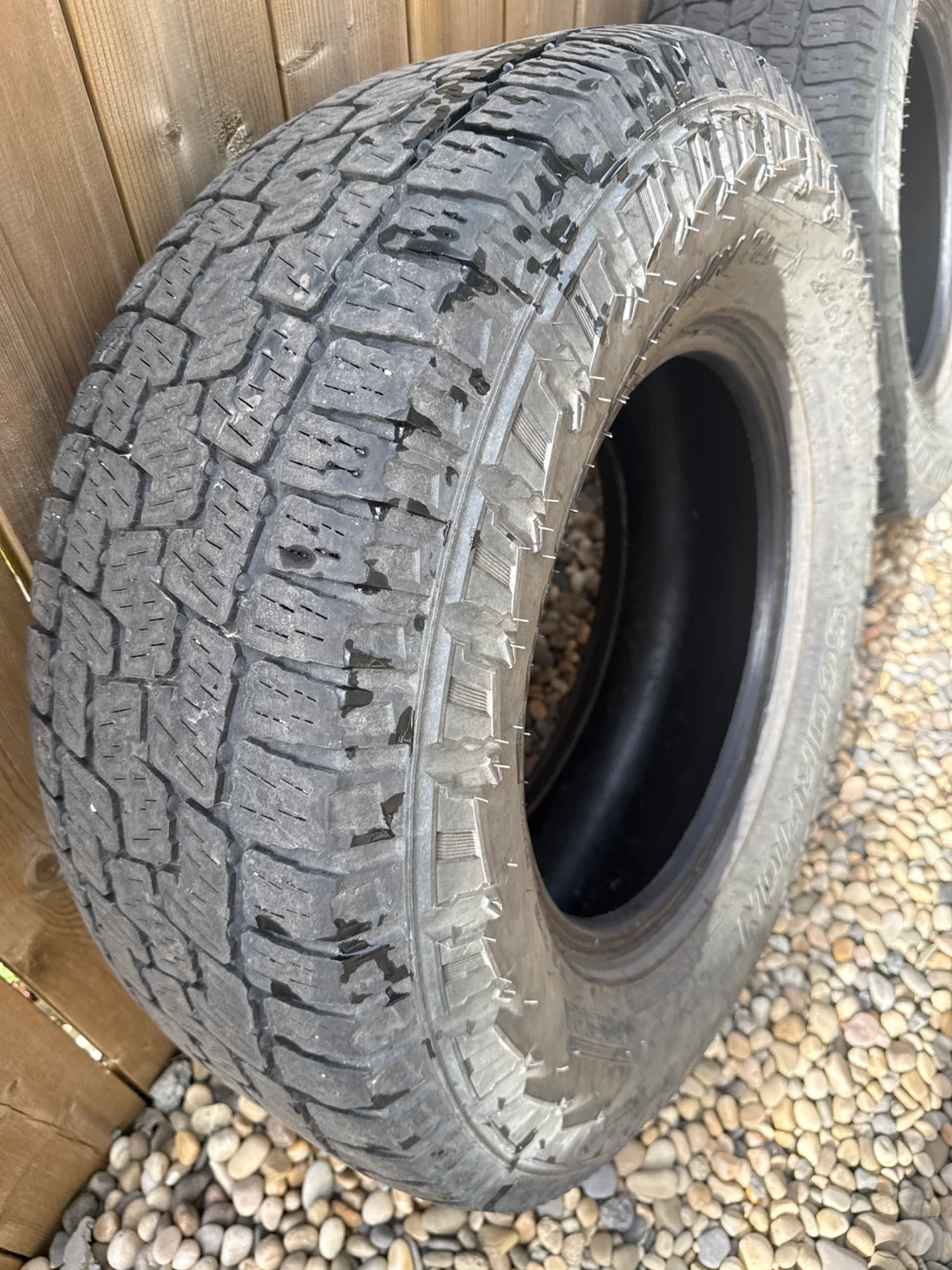 4 265/70/16 tires - photo 5