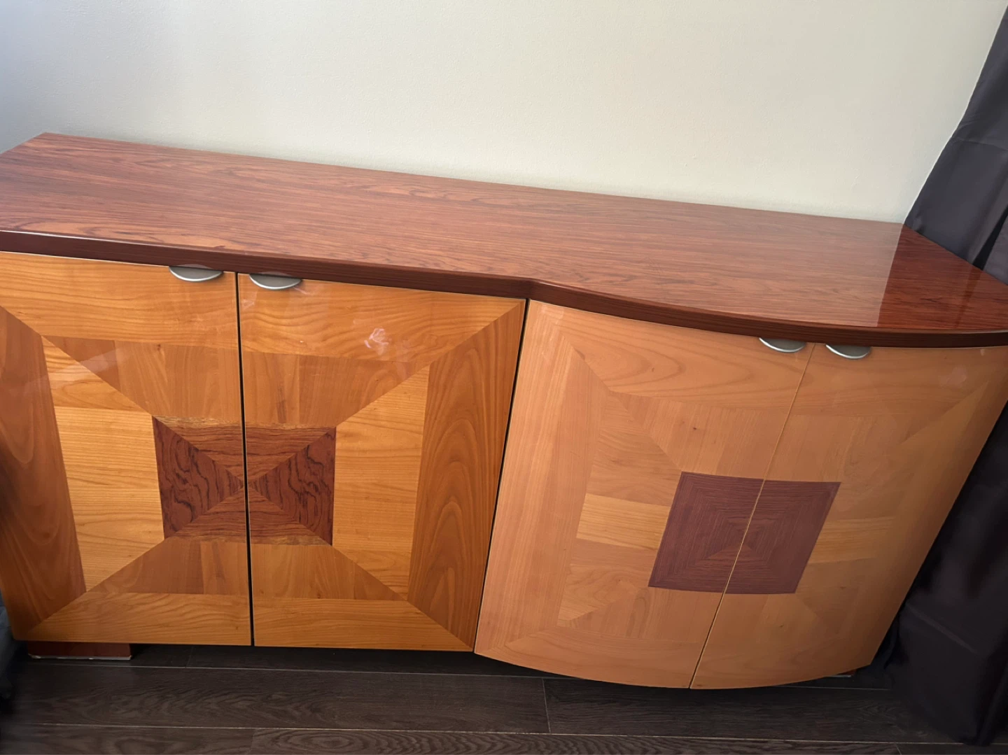 Console table /tv stand / dinning living room table