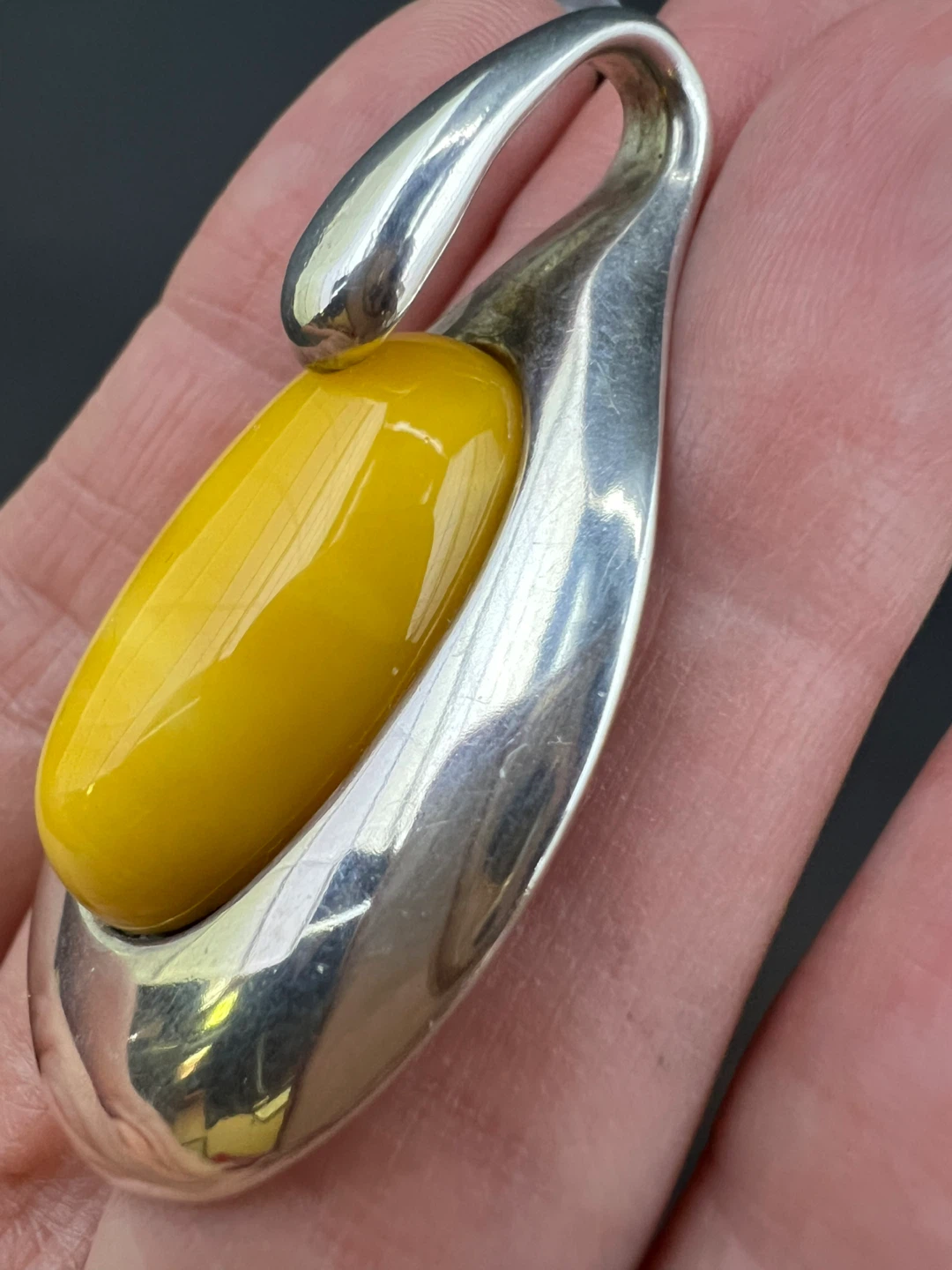 Large Baltic Butterscotch Amber Pendant - photo 5