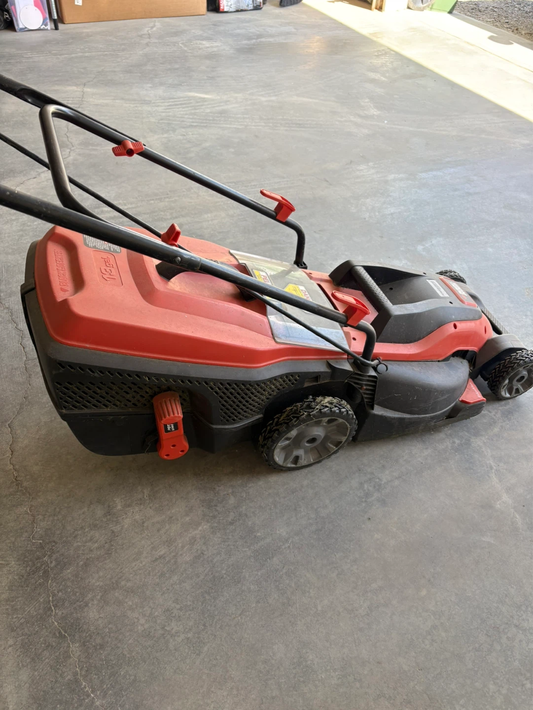 Black & Decker Electric Mower - photo 4