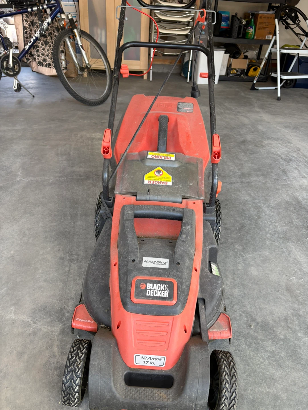 Black & Decker Electric Mower - photo 2