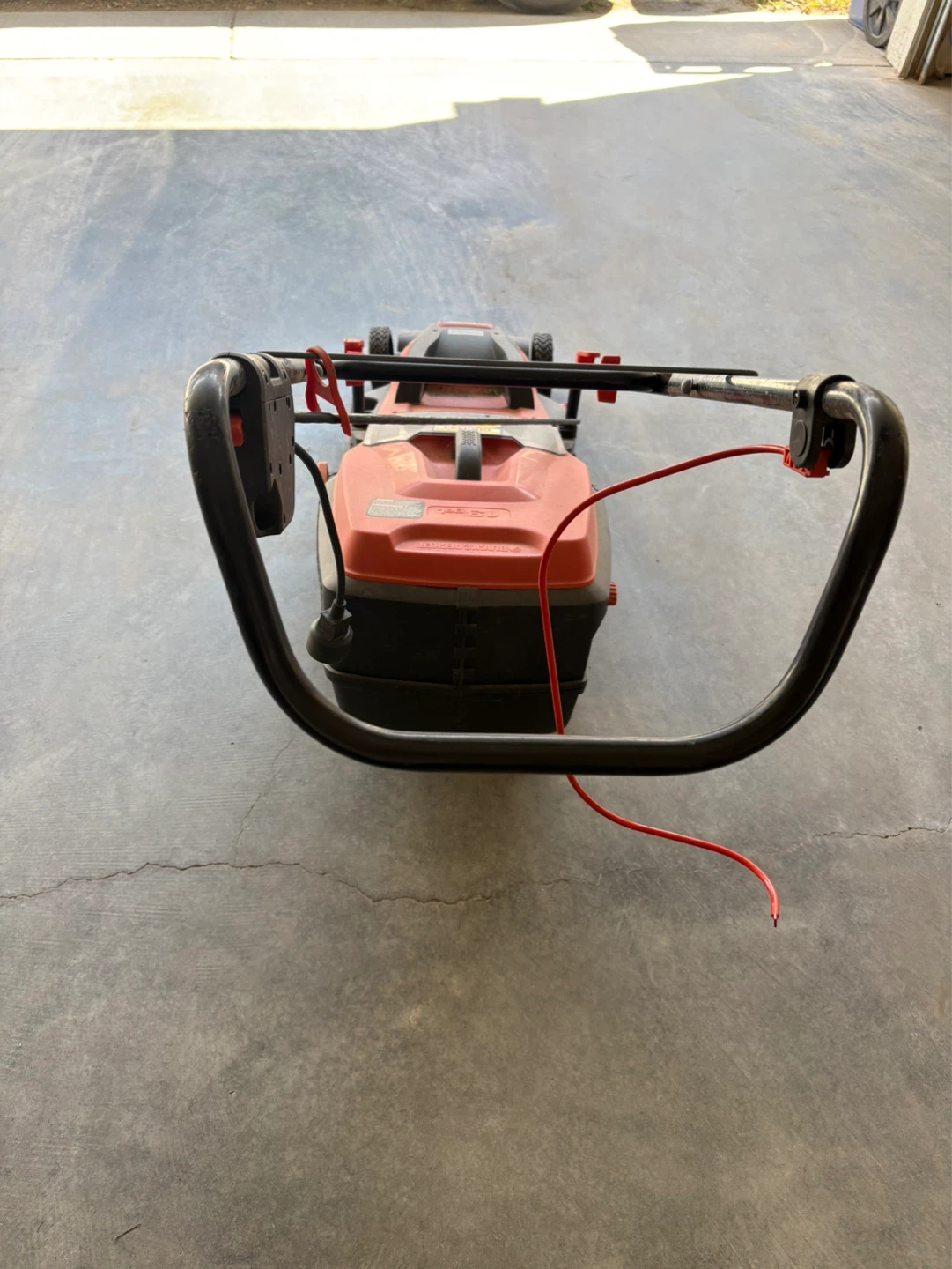 Black & Decker Electric Mower - photo 5