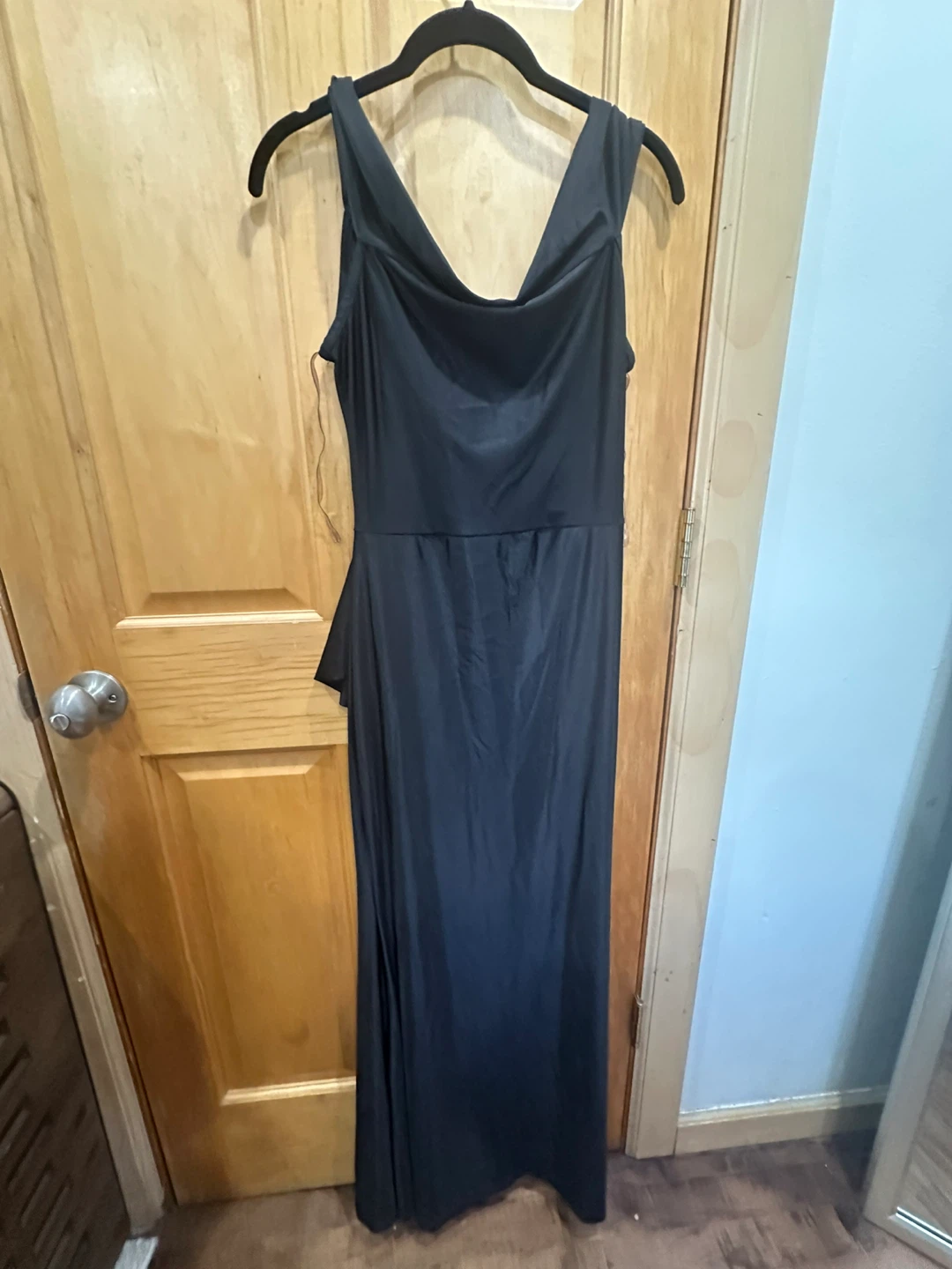 Black Sleeveless Maxi Dress - photo 2