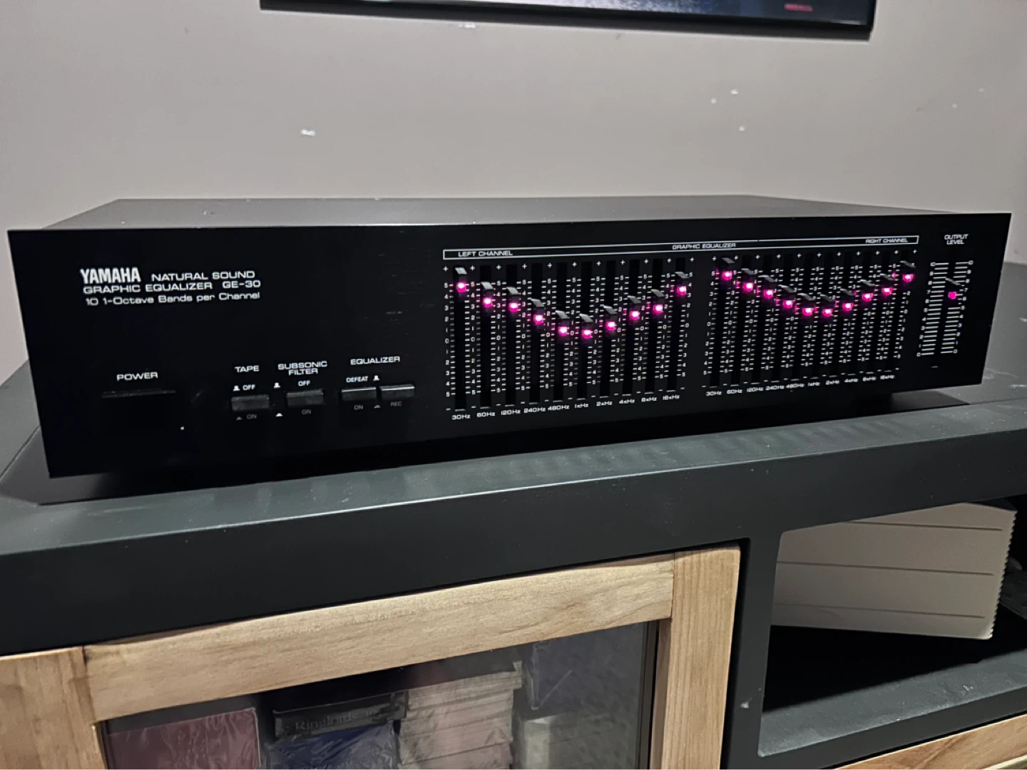 Yamaha GE-30 Natural Sound Graphic Equalizer