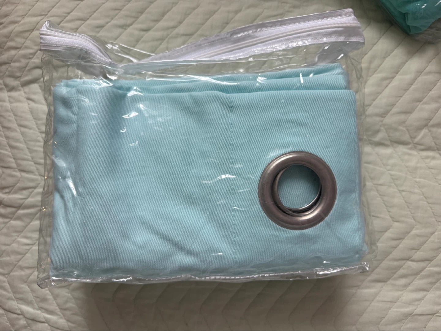 🏡 3 sets of Bouclaire curtains! - photo 4