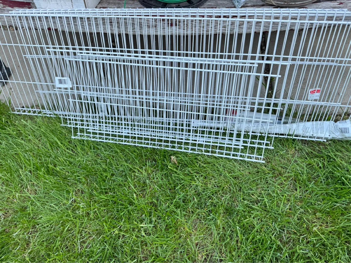 Rubbermaid Wire Shelf 16" x 8" - photo 3