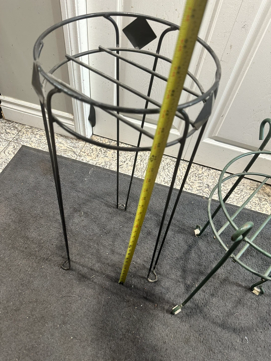 Wire Plant Stand Set each or best offer - photo 3