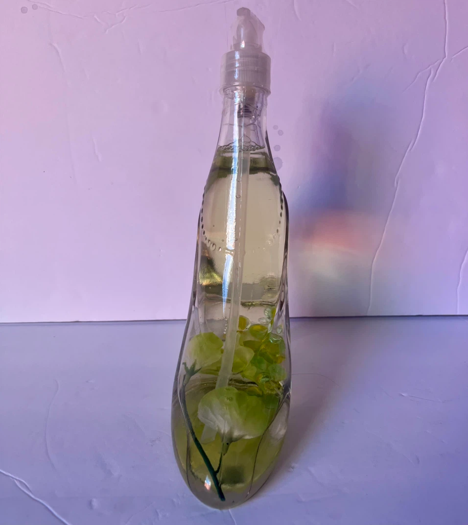 Glass High Heel Soap Dispenser new - photo 2